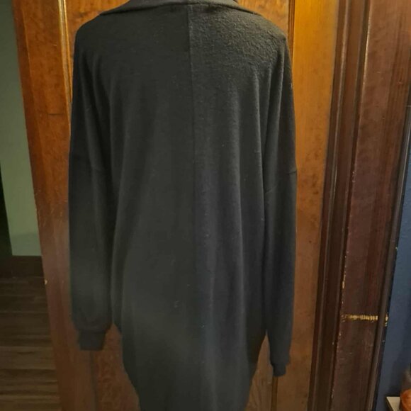 Haptics Tunic Style Sweater - Picture 4 of 7